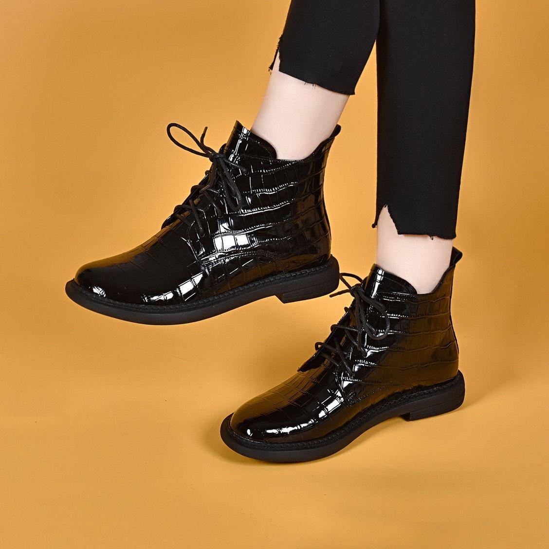 

Women s Shiny Patent Leather Flat Heel Ankle Boots - Lace-up Round Toe Martin Boots with Soft Sole 35