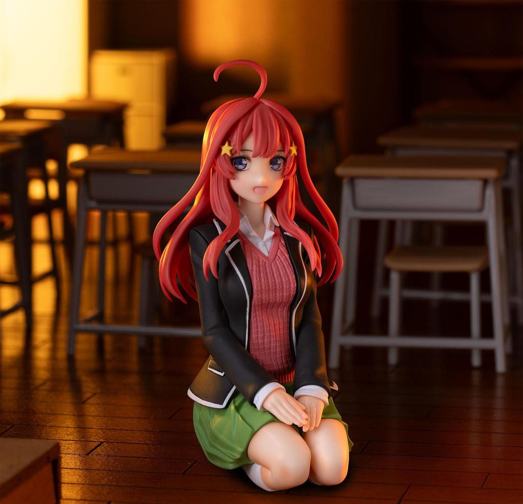 The Quintessential Chokonose Premium Nakano Satsuki Quintuplets Figure