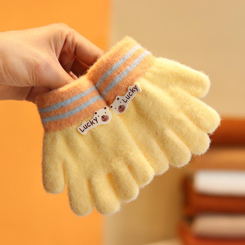 Knitted Winter Gloves for Kids: Cute and Warm Five-Finger Design for Boys and Girls