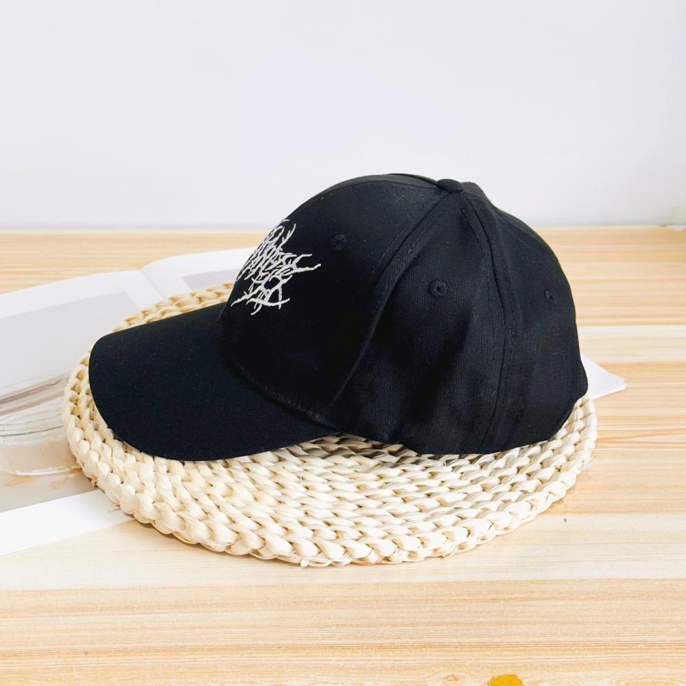 Summer Fashion Adjustable Cotton Baseball Hats Hiphop Graffiti Cartoon Pattern Embroidery Sun Cap for Men And Women