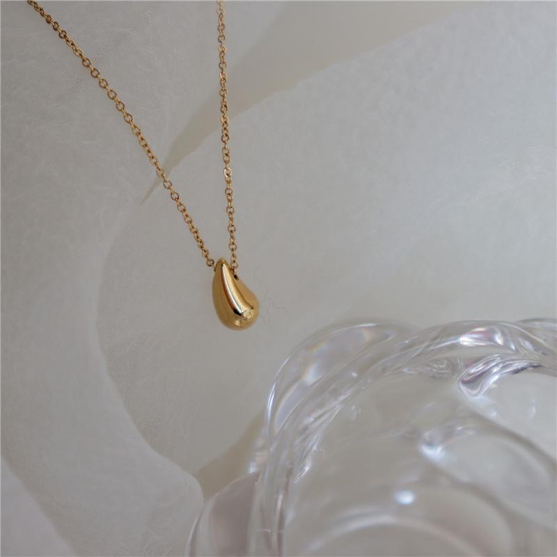 Einfache Mode Tropfen Anhänger Titan Stahl Halskette Schlüsselbein Kette frauen Schmuck Zubehör Geschenk