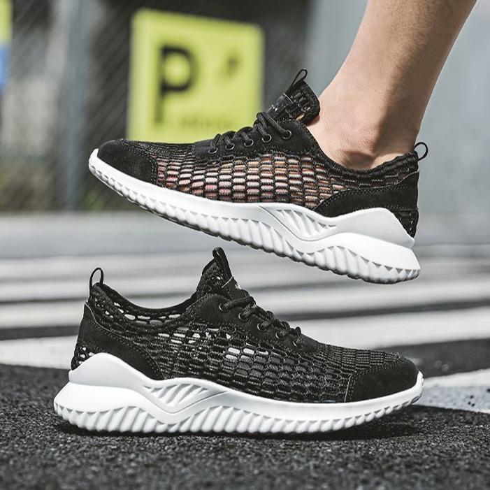 New Summer Casual Shoes Mesh Breathable Thin Breathable Sports Shoes for Men Hollow Lightweight Men