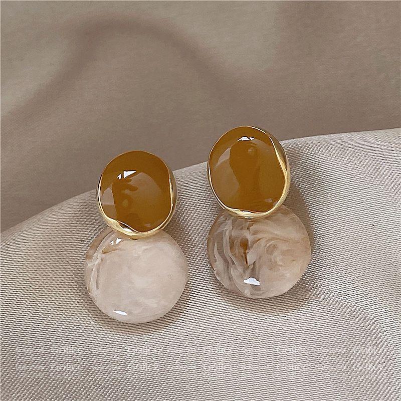 Pearl Asymmetrical Earrings: Elegant Autumn/Winter European & American Style
