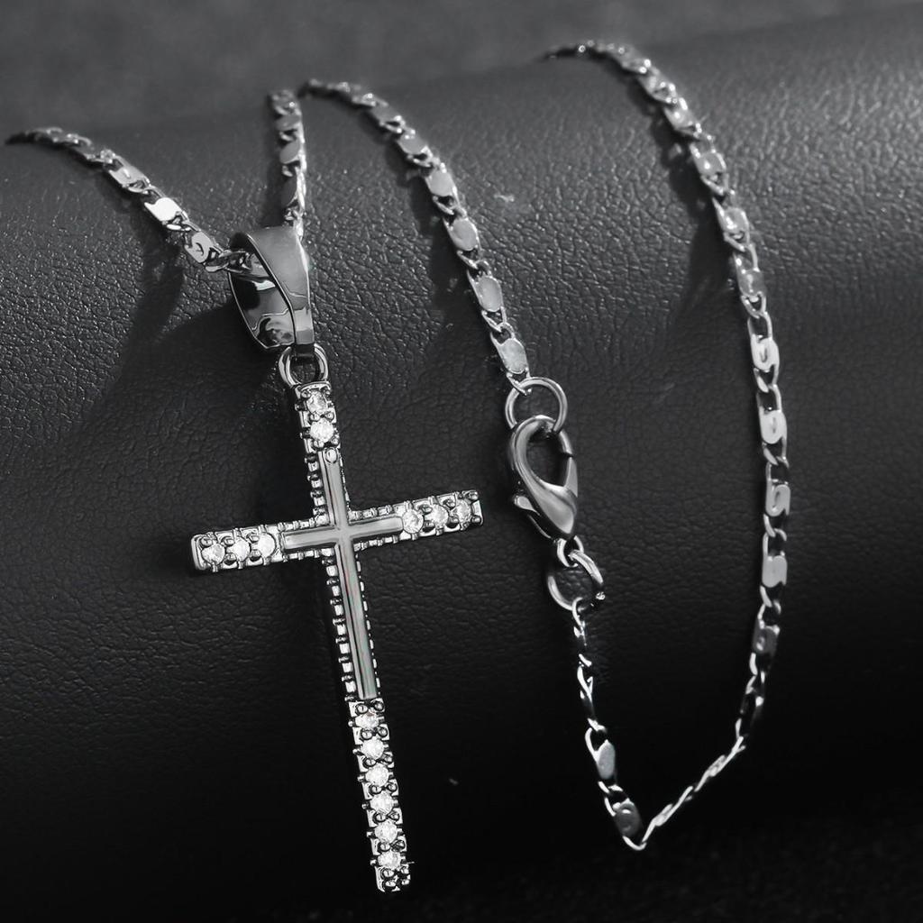 Elegant Cross Pendant Necklace with Inlaid Zircon for Men & Women – Trendy and High-end Jewelry