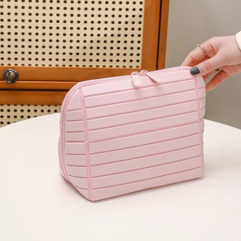 Popular, ultra-practical, large-capacity, stylish storage bag for travel and commuting, striped, three-dimensional makeup bag