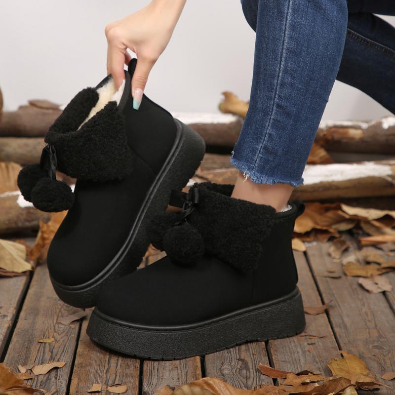Soft Thick Bottom Furry Snow Boots Women 2025 Winter Chunky Platform Fluffy Fur Ankle Boots Cute Plush Ball Bowknot Cotton Shoes