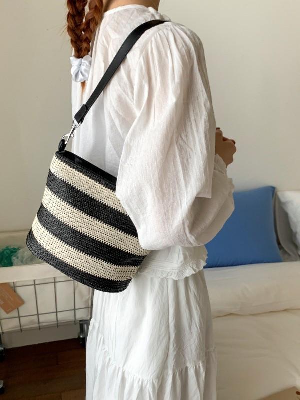 2025 Autumn Women's Fashion Colorful Woven Crossbody Handbag