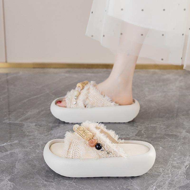 Thick-soled sandals women's shoes summer new versatile straw weaving lightweight soft-soled one-word drag tide