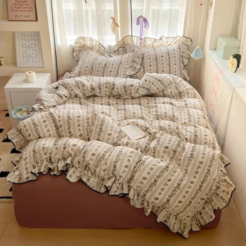 2025 New Cream Lace Girl Powder Grid Korean Version Bed 4-piece Set Washed Cotton Double-layer Yarn Quilt Cover Dormitory