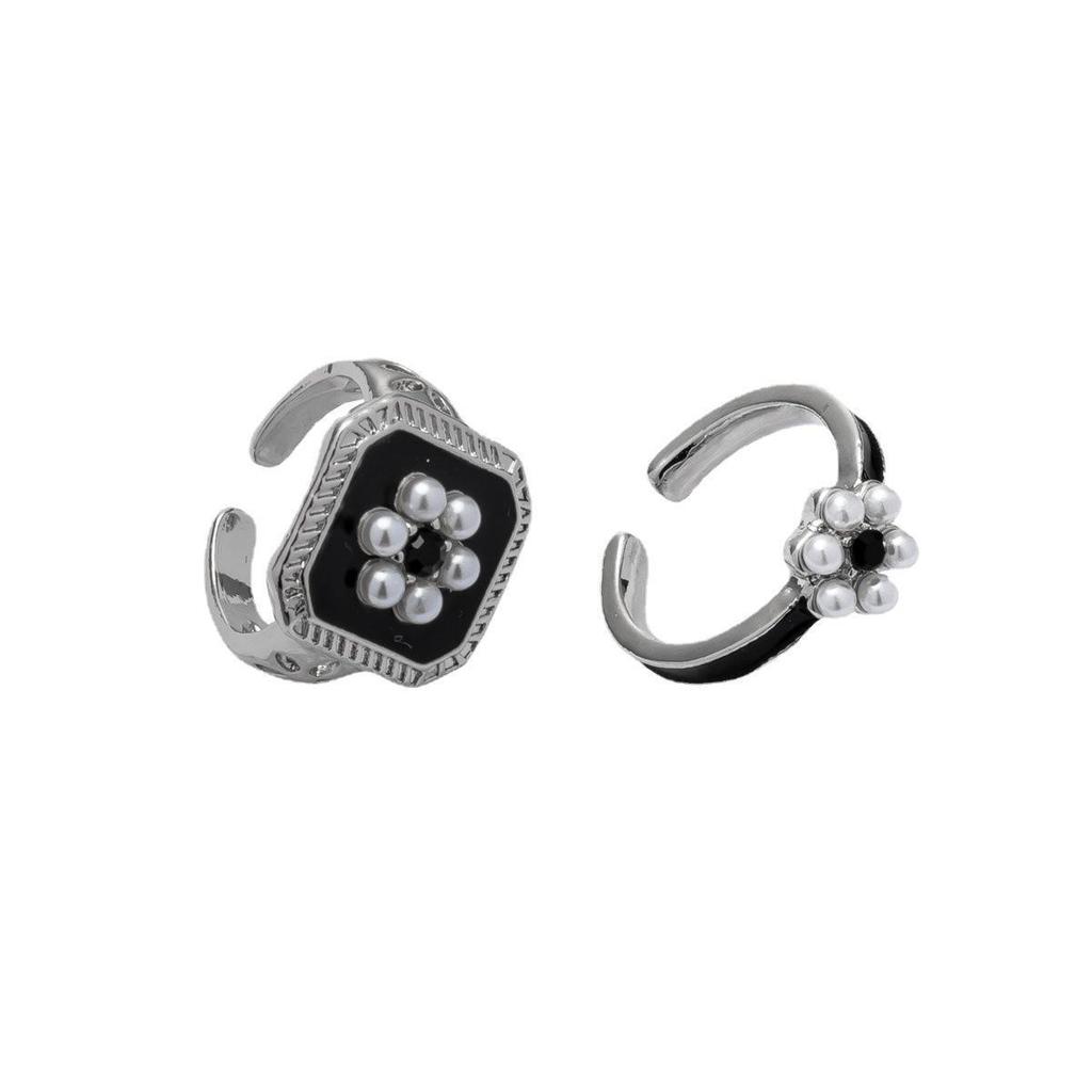 Elegant Vintage Pearl Flower Ring - French-Inspired Design for Women