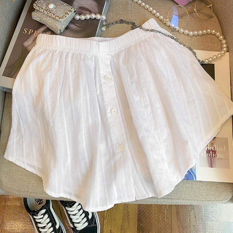 

Женский белый многослойный свитшот с бахромой по низу в сочетании с брюками-акулами Medium (M)