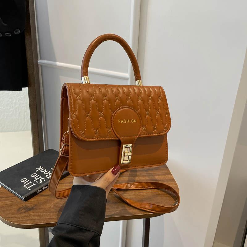 Practical Temperament Portable Small Square Bag 2025 New High Value Shoulder Bag High Value Casual Messenger Women's Bag