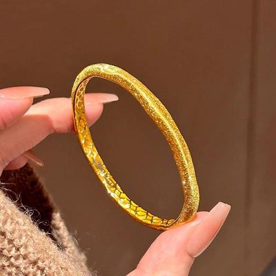 Pulseira Escovada Brilhante Estrela para mulheres Nova em Ouro Antigo Artesanato Brilhante Exquisito Abertura Pulseiras de Braço Banquete Presente