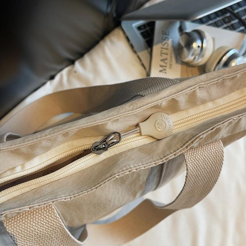 Large Capacity Bag Women's Lightweight Tote Bag Student Class Hand Shoulder Bag