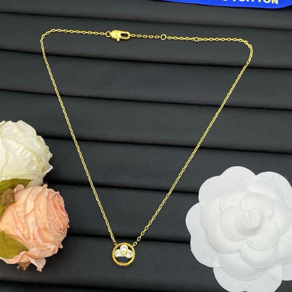 New Donkey Four-Flower Zircon Necklace: High-Quality Classic Four-Leaf Diamond Design