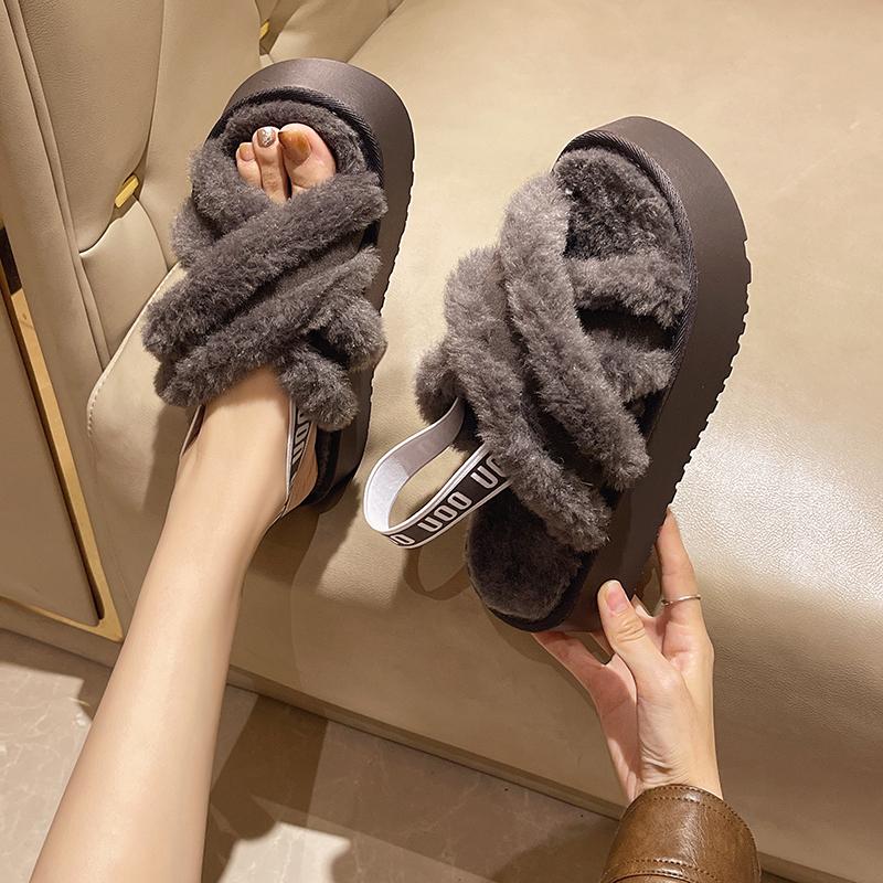 Fashion Winter New Platform Slippers Women's Fashion Suede Plus Hair Open-toe Anti-slip Wear-resistant Flat Shoes