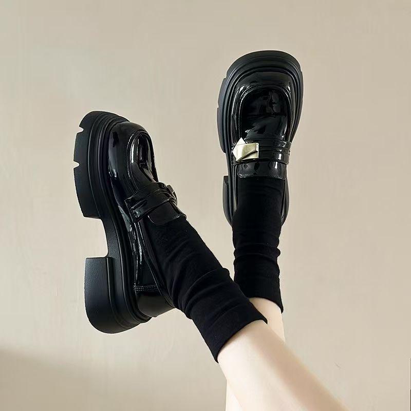 Round Head Platform Single Shoes, One Pedal Small Leather Shoes 2025 Spring and Autumn New Metal Design British Style Women's Loafers