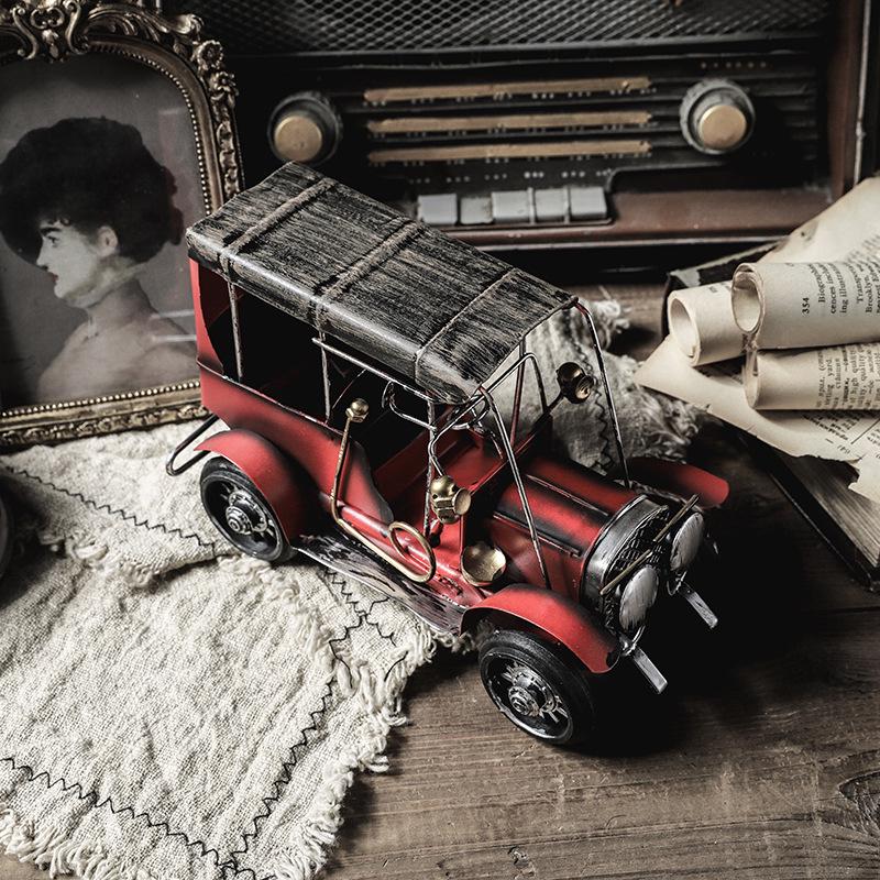 Retro Tinplate European Car Model - Creative Metal Craft Ornament