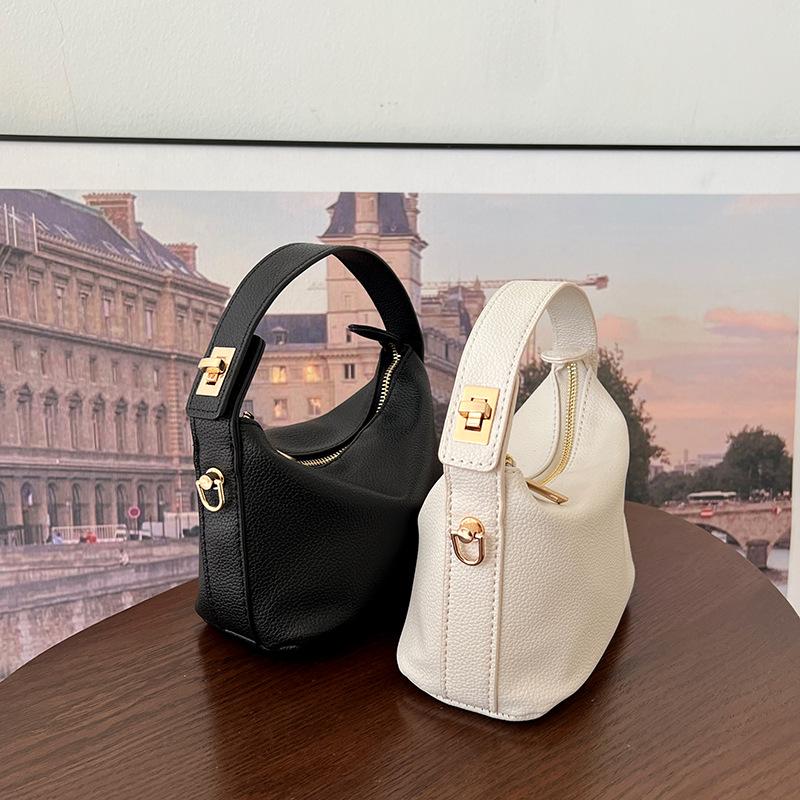 Nischendesign Tasche für Damen Herbst und Winter Neu Lunchbox Wolkentasche Tragbar Lässig Kleine Quadratische Tasche Ein-Schulter Umhängetasche