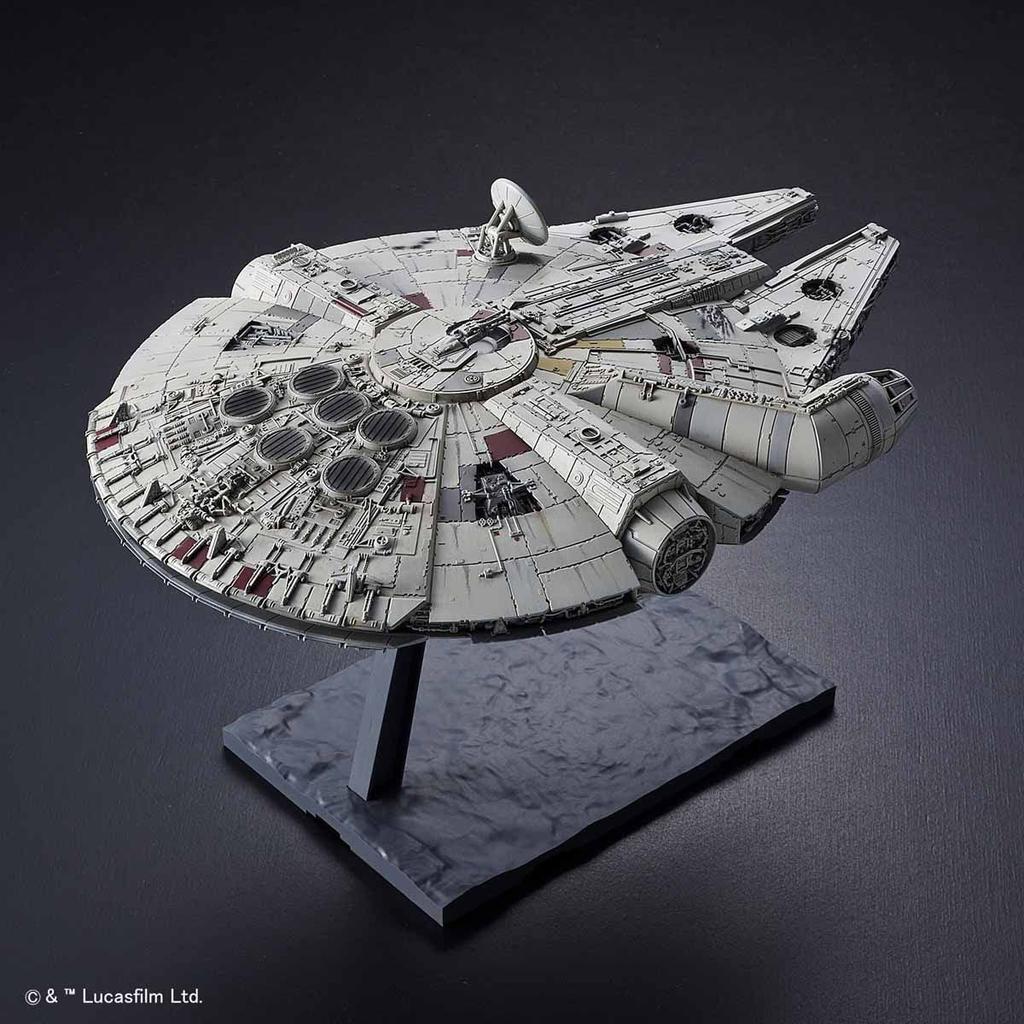 BANDAI SPIRITS Star Wars Millennium Falcon (Star Wars: The Rise of Skywalker) 1/144 Scale Pre-Colored Plastic Model