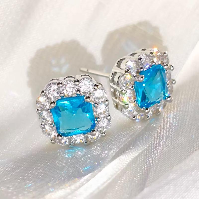 925 Sterling Silver Light Luxury Exquisite Sugar Cube Shape Light Blue Zircon Small Stud Earrings Birthday Anniversary Gift