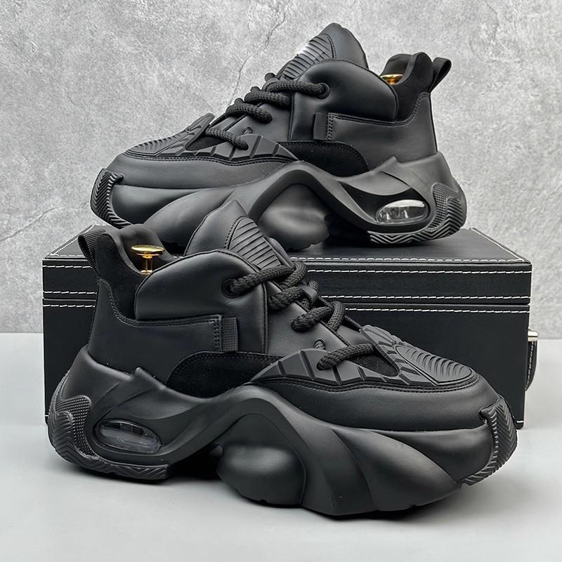 Herrenmode-Sneaker Schwarz - Sommer 2024: Erhöhte Sohle, Arbeits- & Sporttauglich