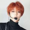 Men's Harajuku-style full wig, orange, short, popular, fashionable, with a net, natural-looking, unisex.
