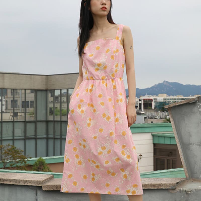 SORRY TOO MUCH LOVE Sharon Flower Hairband_Pink