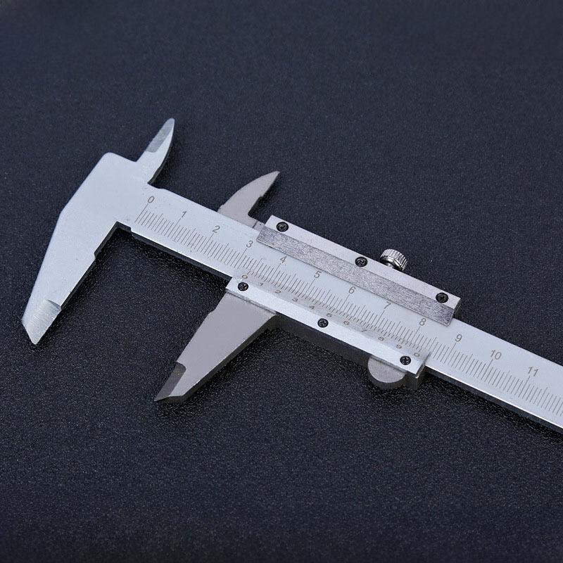 

Multi-purpose Carbon & Stainless Steel Vernier Caliper 150/200/300mm 150mm