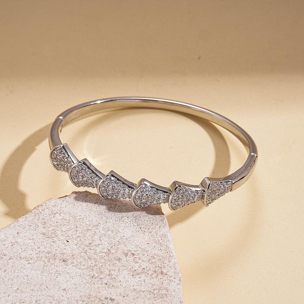18K real gold electroplated zircon hammer snake bone chain bracelet personalized bracelet