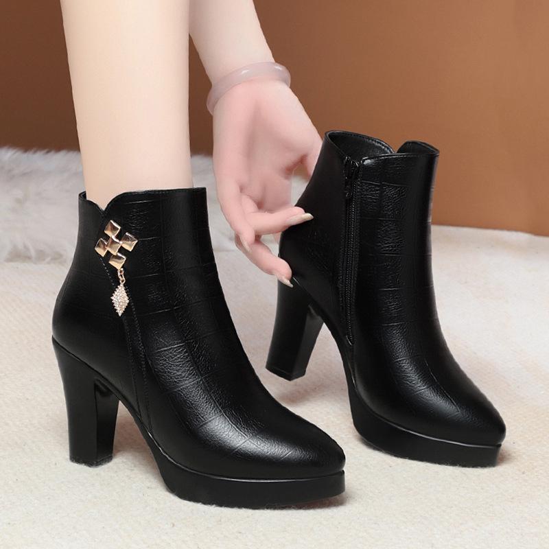 Women Snow Boots New Genuine Leather Fashion Warm Winter Shoes Women Ankle Boots Women High Heel Pointed Ladies Booties