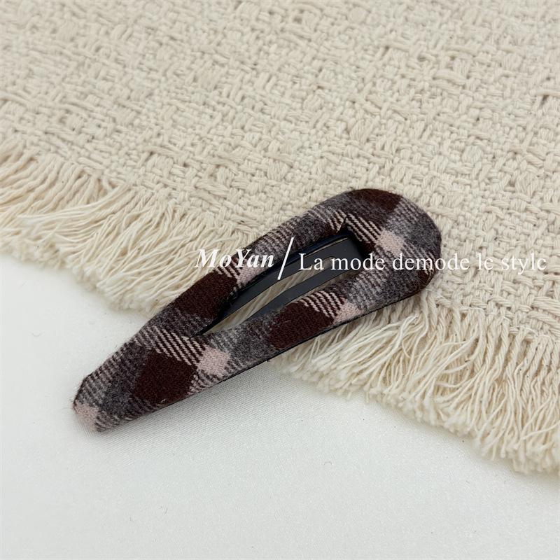 Korean Style Plaid Geometric Hair Clip - Retro BB Clip for Flyaway Hair