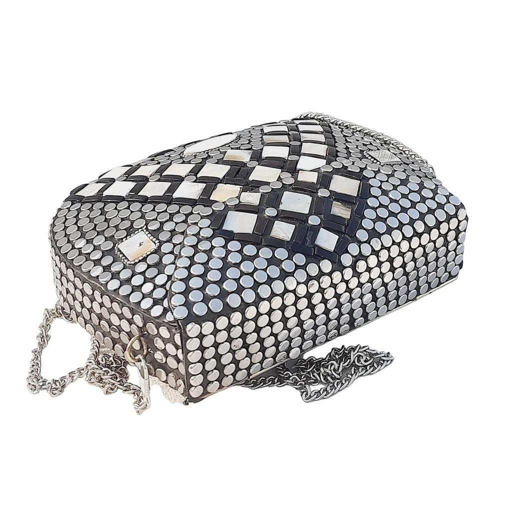 Silbernes Metall Perlenbesetzte Ethnische Geldbörse Mädchen Brauttasche Umhängetasche für Frauen/Mädchen Party Clutch Metall Clutches Vintage Messing