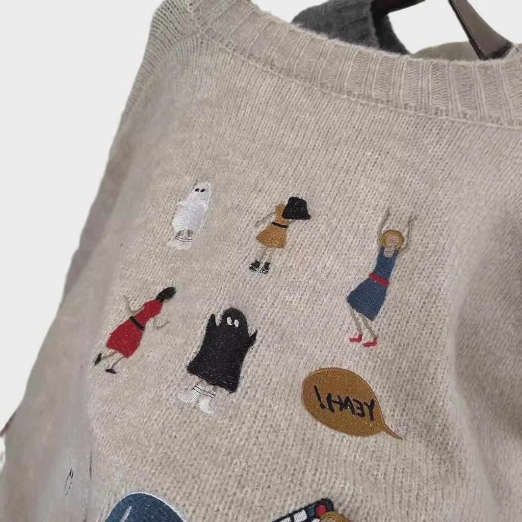 Women's Autumn & Winter Fashionable Loose Knitted Sweater with Retro Cartoon Embroidery and Ripped Details