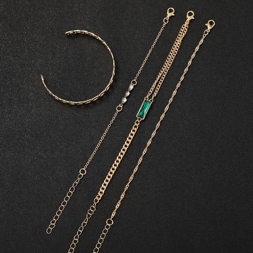 5ks/sada Dámské luxusní vynikající hodinky Módní retro křemenné analogové hodinky se sadou náramků Dárek pro dívky (Krabice není součástí dodávky)