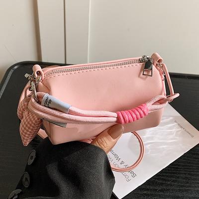 2025 New Korean Niche High-end Contrasting Color Rope Knot Portable Pillow Bag Casual Versatile Commuter Messenger Bag Women