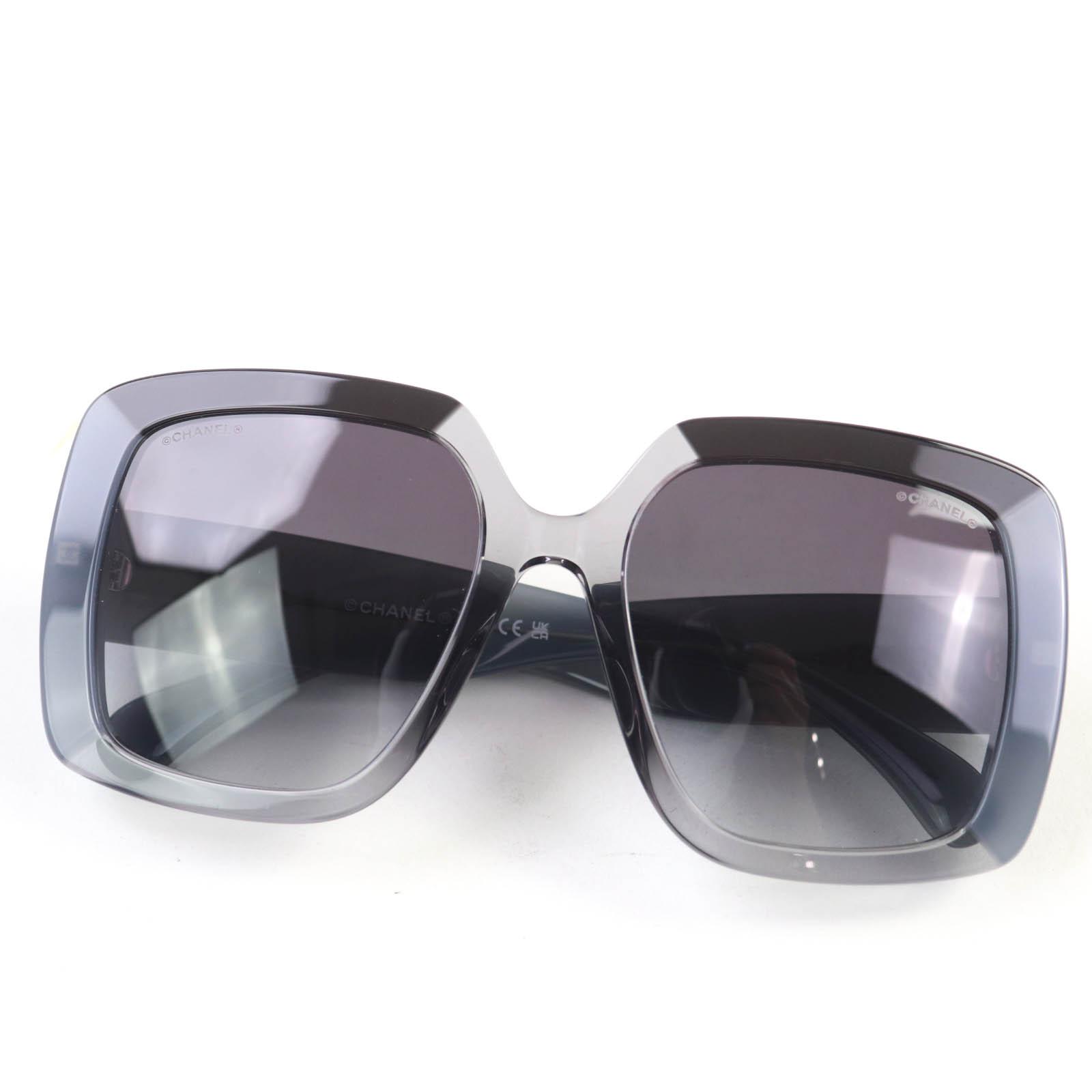 

Excellent CHANEL sunglasses COCO Mark Eyewear Gray Black Clear Gray Women 71685A Used