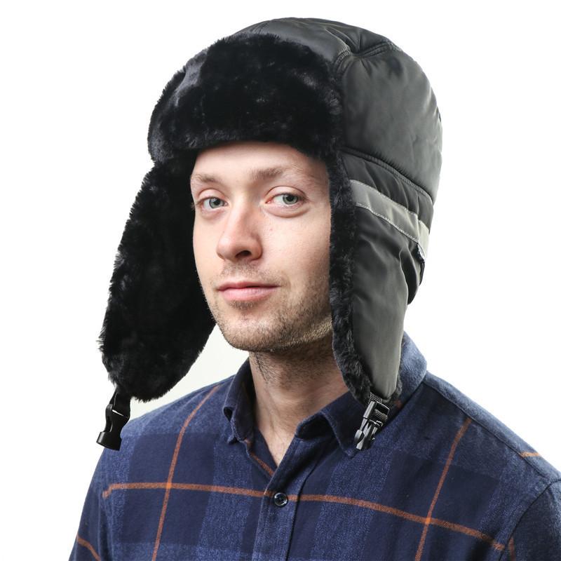 Men's and women's windproof and waterproof caps, thickened ear protectors, anti-haze masks, warm caps, scarves, and integrated removable winter caps.