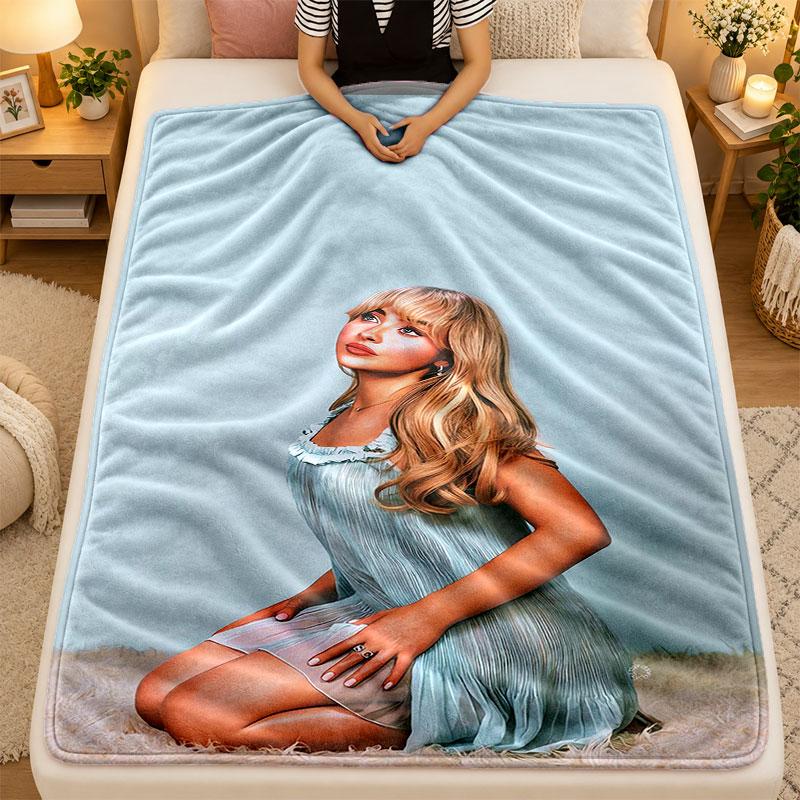 Flannel BlanketSabrina Carpenter Warm Soft Throw Blanket for Indoor Sofa Bed Living Room Use