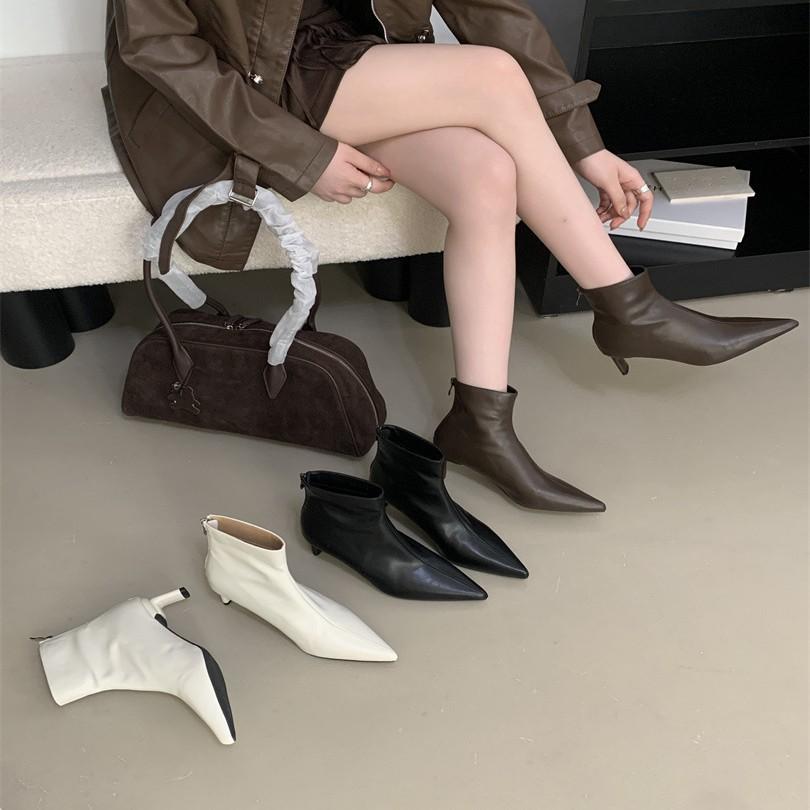 2025 new autumn and winter zipper retro brown suede Korean small ankle boots thin boots square head thick heel short boots women