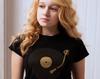 Футболка с проигрывателем: Минималистичный DJ-проигрыватель виниловых пластинок, Органический хлопок