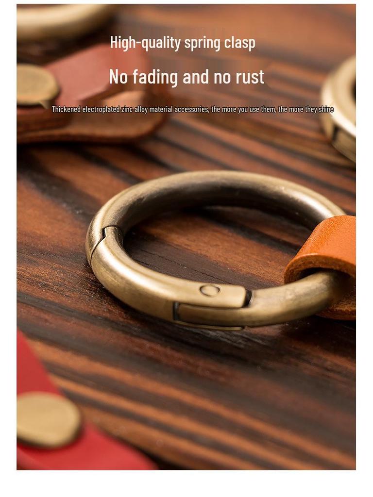 Cowhide Protective Key Case for NIO ES6, ES8, EC6, ET5, ET7, ES7/EC7 Models.