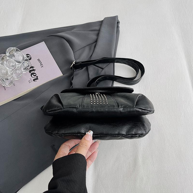 Women's Bag Shoulder Bag Middle-aged Soft Leather Small Bag Mother Bag
