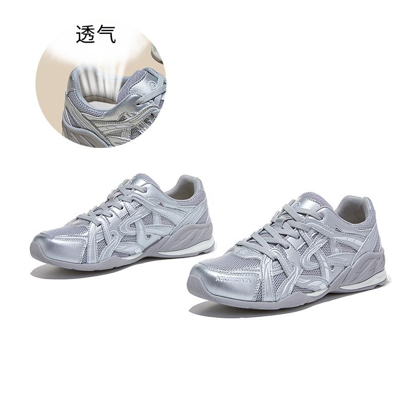 

thick-soled German training shoes women s summer new breathable dad shoes women s trendy cool casual versatile mesh sneakers 40 срібні білого кольору