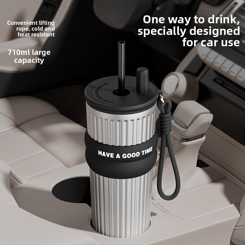 Insulated Travel Mug With Straw For Women Large Capacity Stainless Steel Car Cup For Cold Drinks