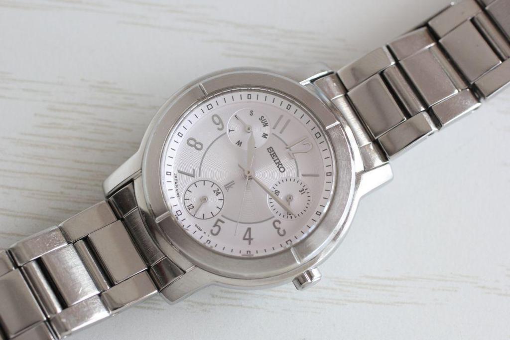 [USED] Working Seiko Lukia Watch SEIKO LUKIA 5Y85-OABO