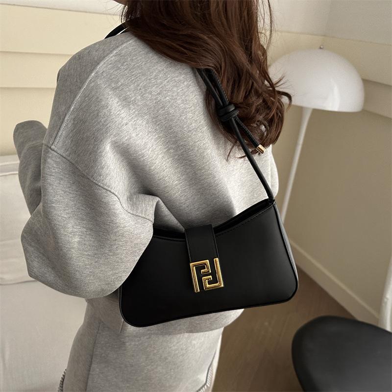 This Year's Popular Casual Retro Underarm Bag Spring New Korean Niche Fashion Commuter Shoulder Crescent Bag
