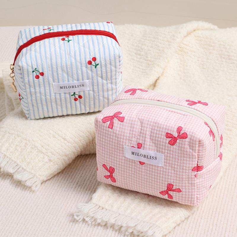 Plaid Bow Makeup Bag, Quilted Cherry Cosmetic Pouch, Student Lightweight Storage, Portable And Multifunctional