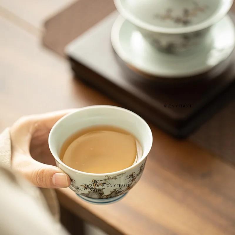 1 Pc Chinese Blue and White Ceramic Tea Cup Handmade Landscape Bamboo Leaf Teacup Porcelain Tea Bowl Teaware Master Cup 130ml
