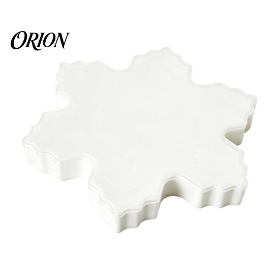 Christmas Storage Container for Kitchen Serving Tray with Airtight Lid, Decorative PP Food Organizer, Dry Goods Organizer Moisture Proof Holiday